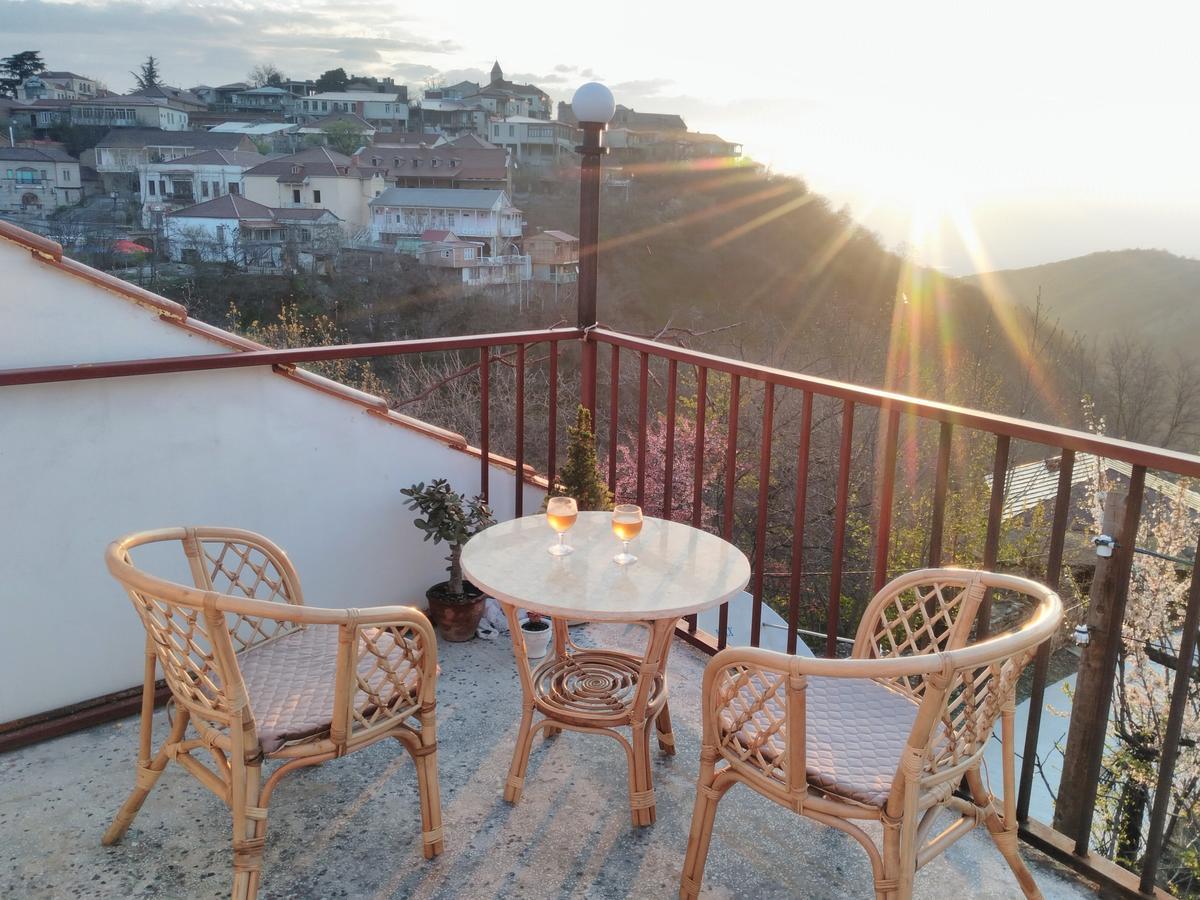 Three Gracia Hotel Sighnaghi Bagian luar foto