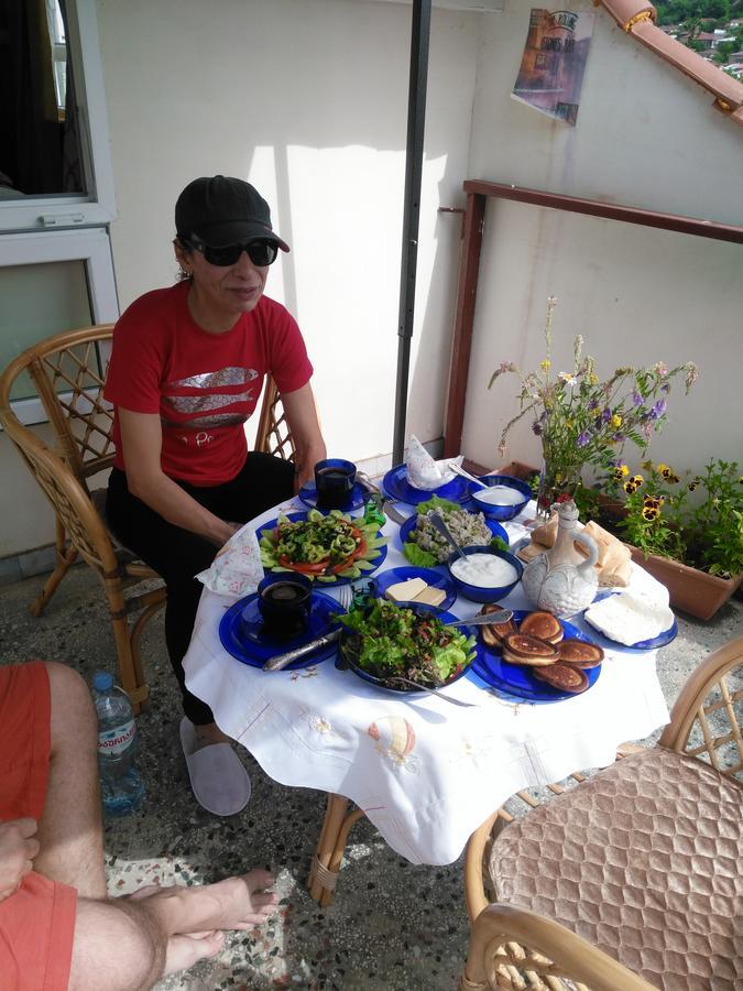Three Gracia Hotel Sighnaghi Bagian luar foto