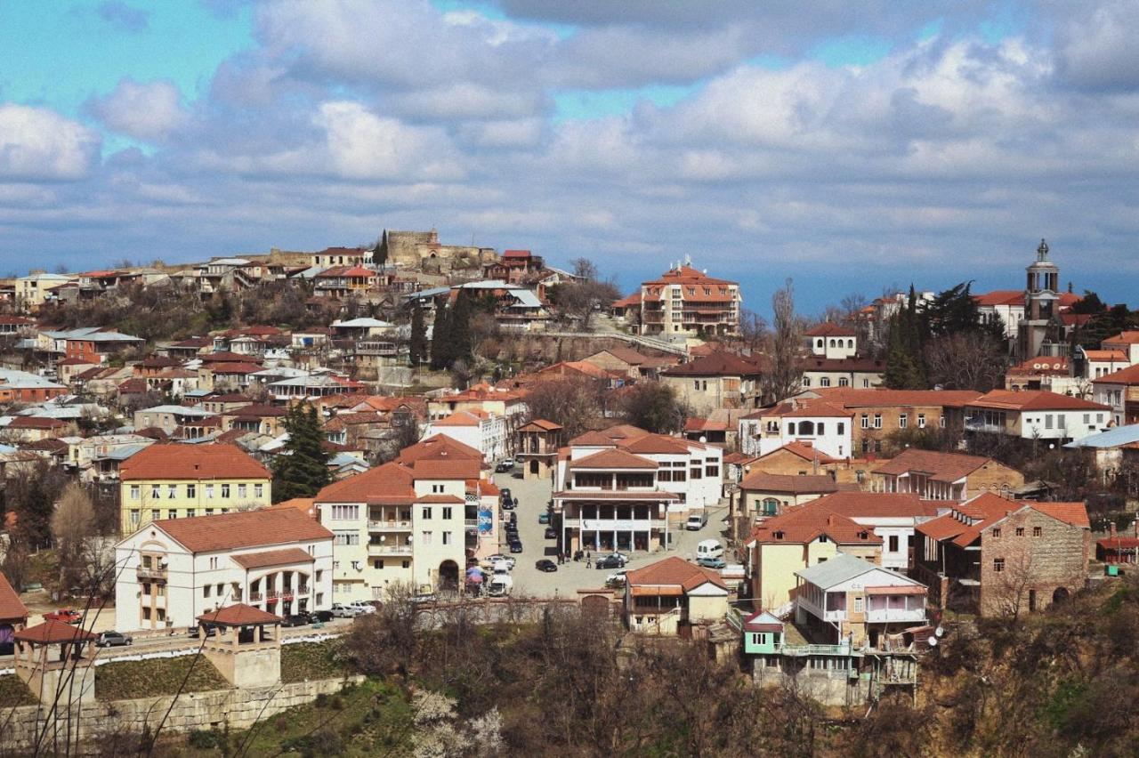 Three Gracia Hotel Sighnaghi Bagian luar foto