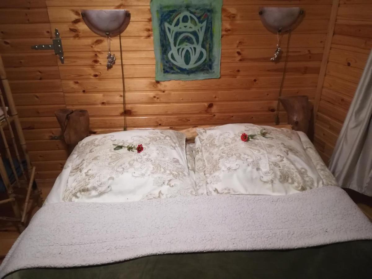 Three Gracia Hotel Sighnaghi Bagian luar foto